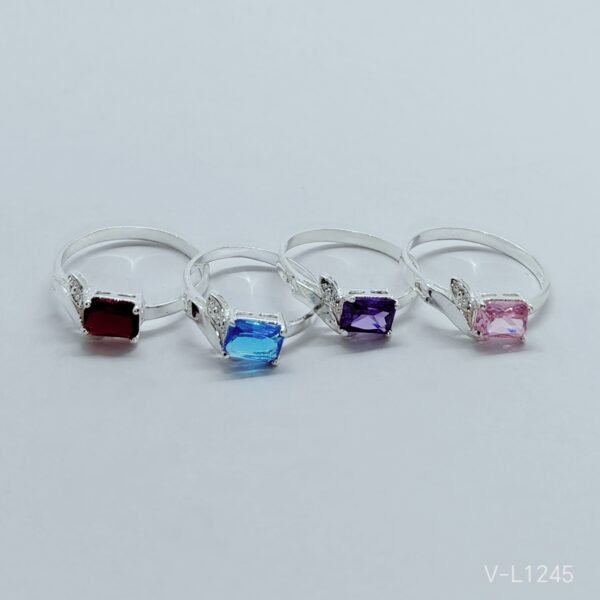 v l1245